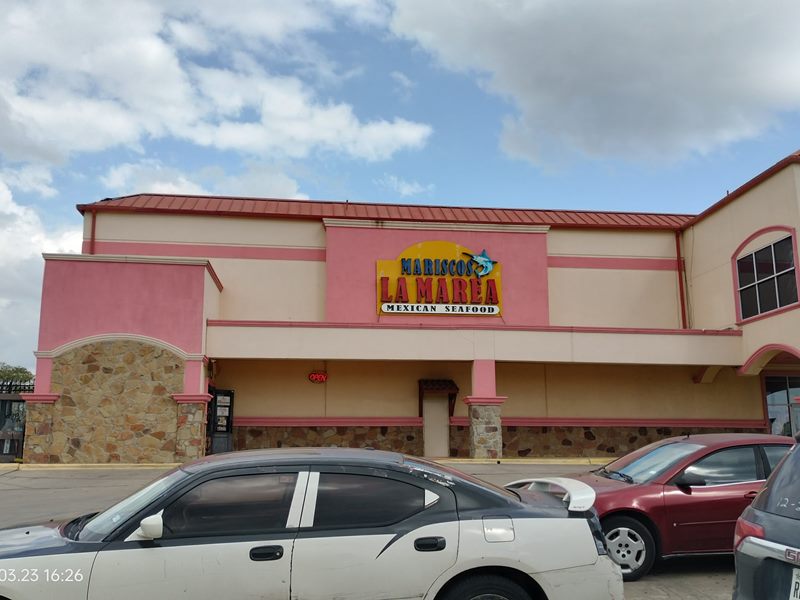 Mariscos La Marea #1 Seafood & Bar exterior